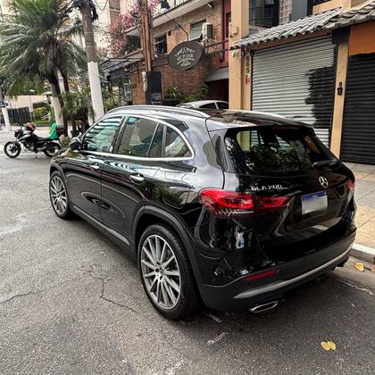 MERCEDES-BENZ GLA 200 1.3 GCI GASOLINA AMG LINE 7G-DCT